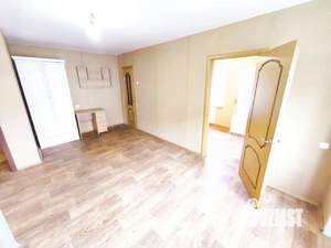 2-к квартира, вторичка, 42м2, 3/4 этаж