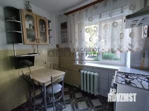 2-к квартира, вторичка, 42м2, 1/4 этаж