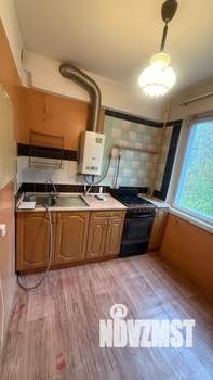 2-к квартира, вторичка, 42м2, 3/5 этаж