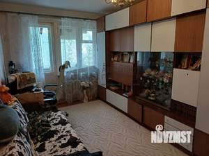 2-к квартира, вторичка, 44м2, 3/5 этаж