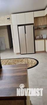 3-к квартира, вторичка, 82м2, 1/9 этаж