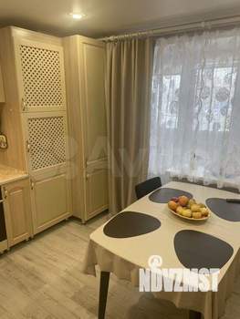 2-к квартира, вторичка, 60м2, 1/5 этаж