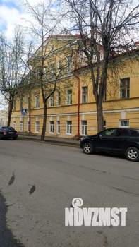 2-к квартира, вторичка, 56м2, 1/3 этаж