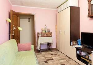 3-к квартира, вторичка, 54м2, 2/4 этаж