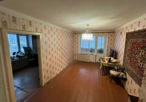 2-к квартира, вторичка, 39м2, 1/5 этаж
