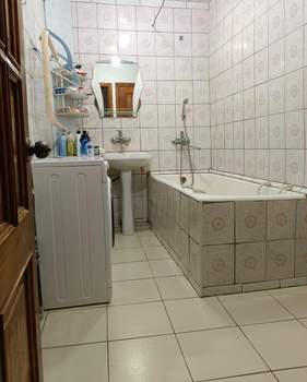 4-к квартира, вторичка, 103м2, 4/5 этаж