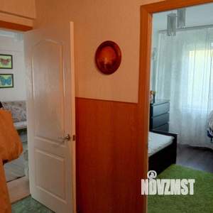 4-к квартира, вторичка, 61м2, 2/5 этаж