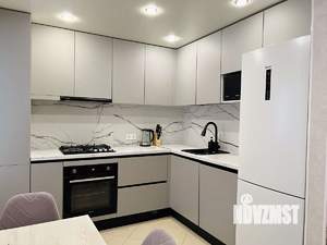 2-к квартира, вторичка, 54м2, 1/5 этаж