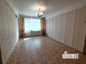 2-к квартира, вторичка, 50м2, 3/5 этаж