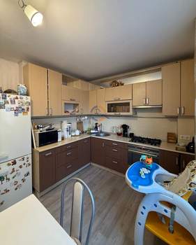 4-к квартира, вторичка, 126м2, 2/10 этаж