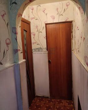 2-к квартира, вторичка, 42м2, 1/5 этаж