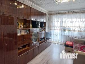 3-к квартира, вторичка, 58м2, 5/5 этаж