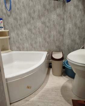 1-к квартира, вторичка, 50м2, 5/5 этаж