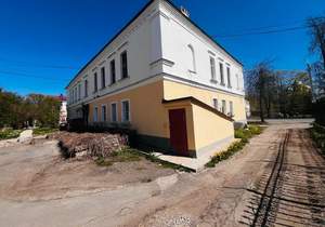 3-к квартира, вторичка, 85м2, 2/2 этаж