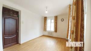 3-к квартира, вторичка, 56м2, 1/2 этаж