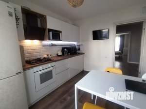 2-к квартира, вторичка, 71м2, 1/9 этаж