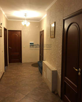 3-к квартира, вторичка, 98м2, 4/10 этаж