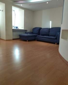 3-к квартира, вторичка, 74м2, 1/9 этаж
