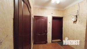 3-к квартира, вторичка, 56м2, 1/2 этаж