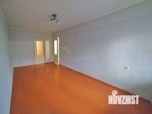 2-к квартира, вторичка, 44м2, 1/5 этаж