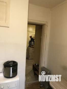 2-к квартира, вторичка, 40м2, 1/9 этаж